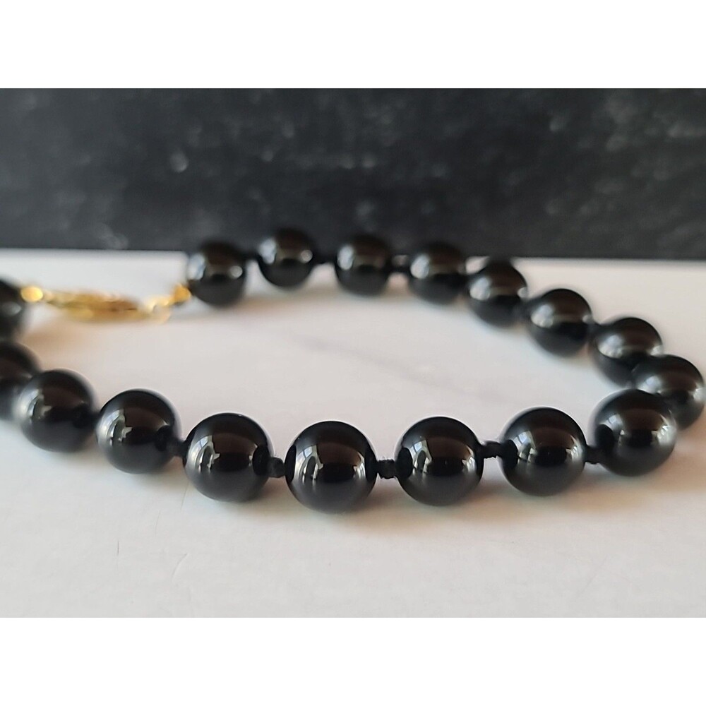 Black Glass Beaded Bracelet Gold Tone Metal Clasp Vintage Costume Jewelry